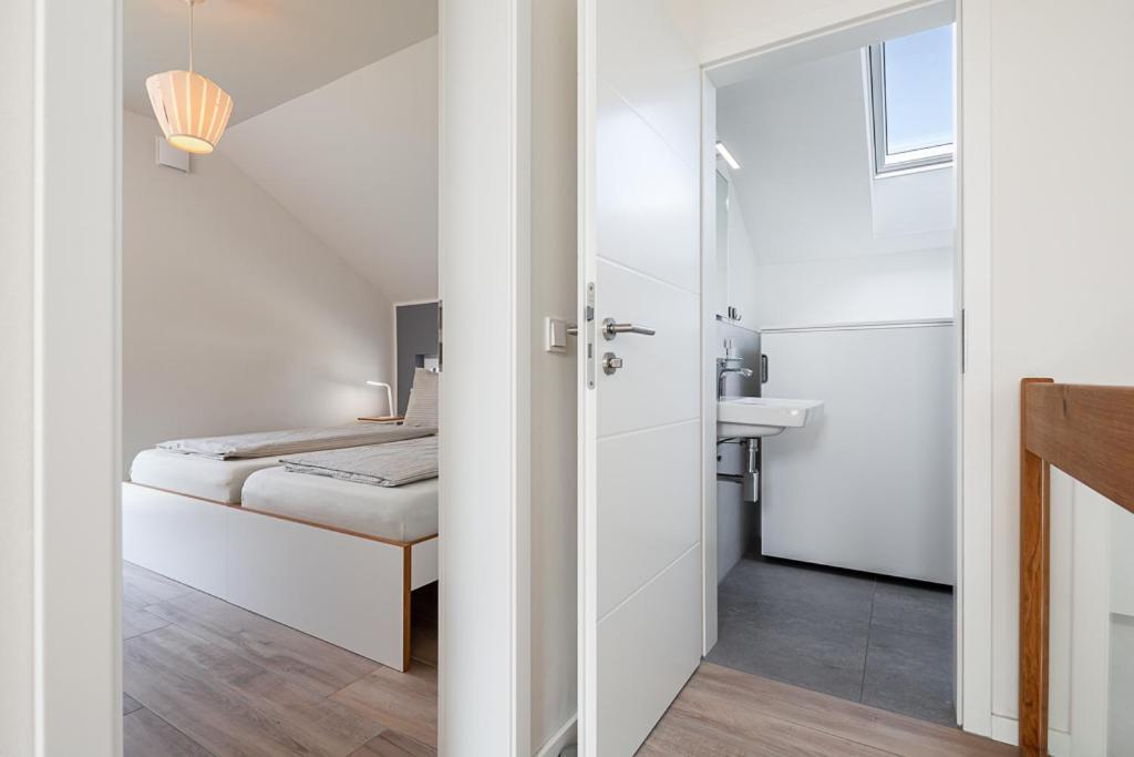Ferienhaus Ruegen-Relax Trent Exterior photo